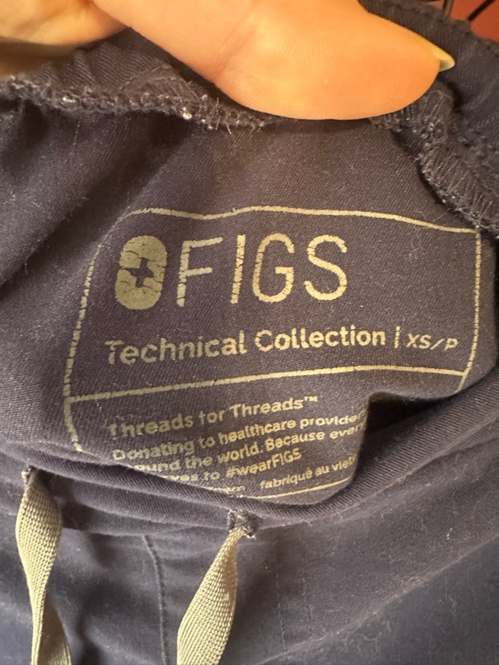 Figs Navy Drawstring Cargo Sweatpants - Picture 3 of 13